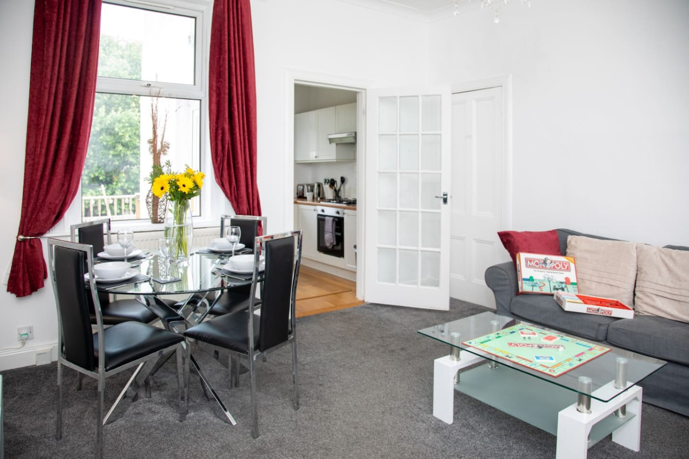 Glebe Street Apartment