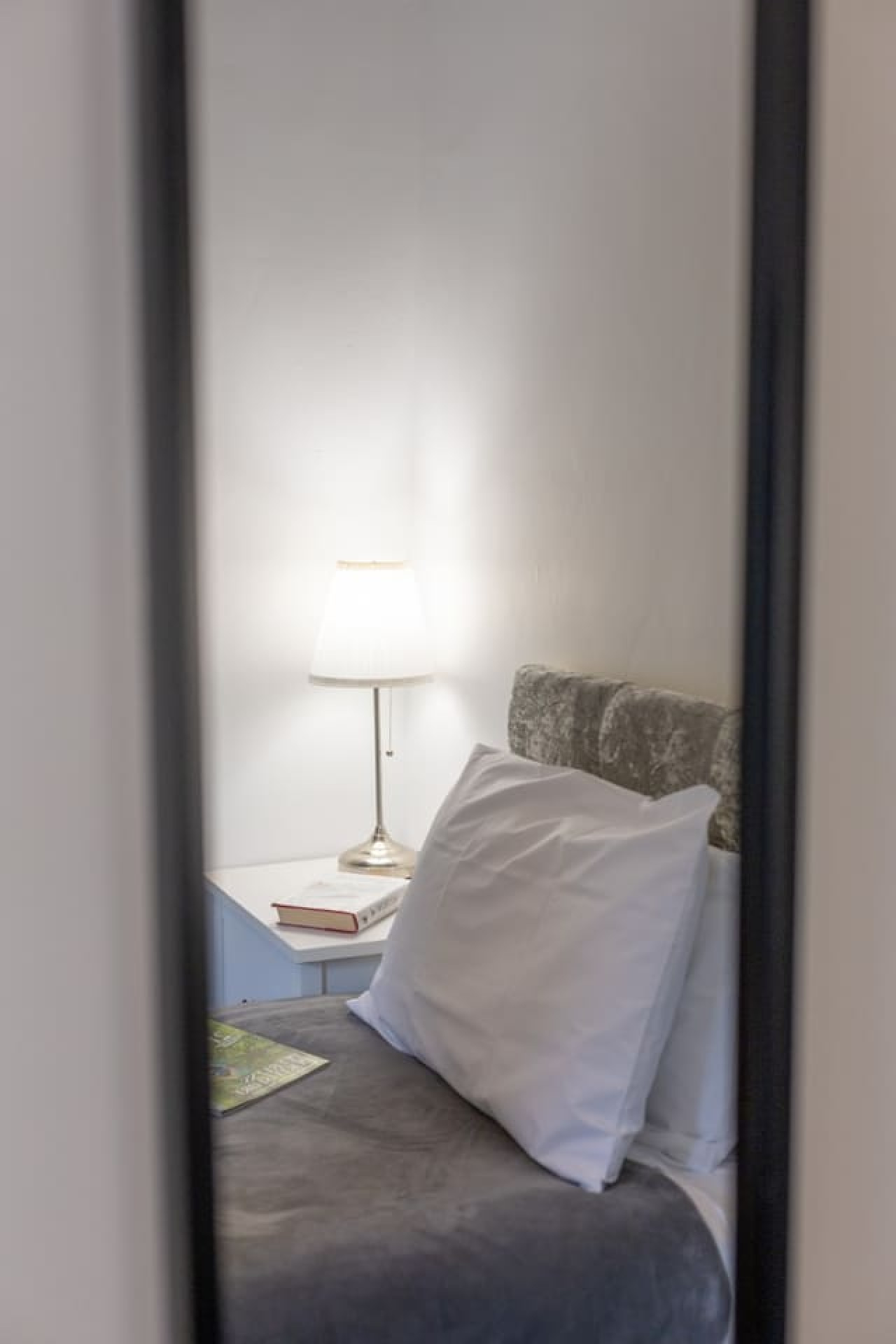 Glebe Street Apartment