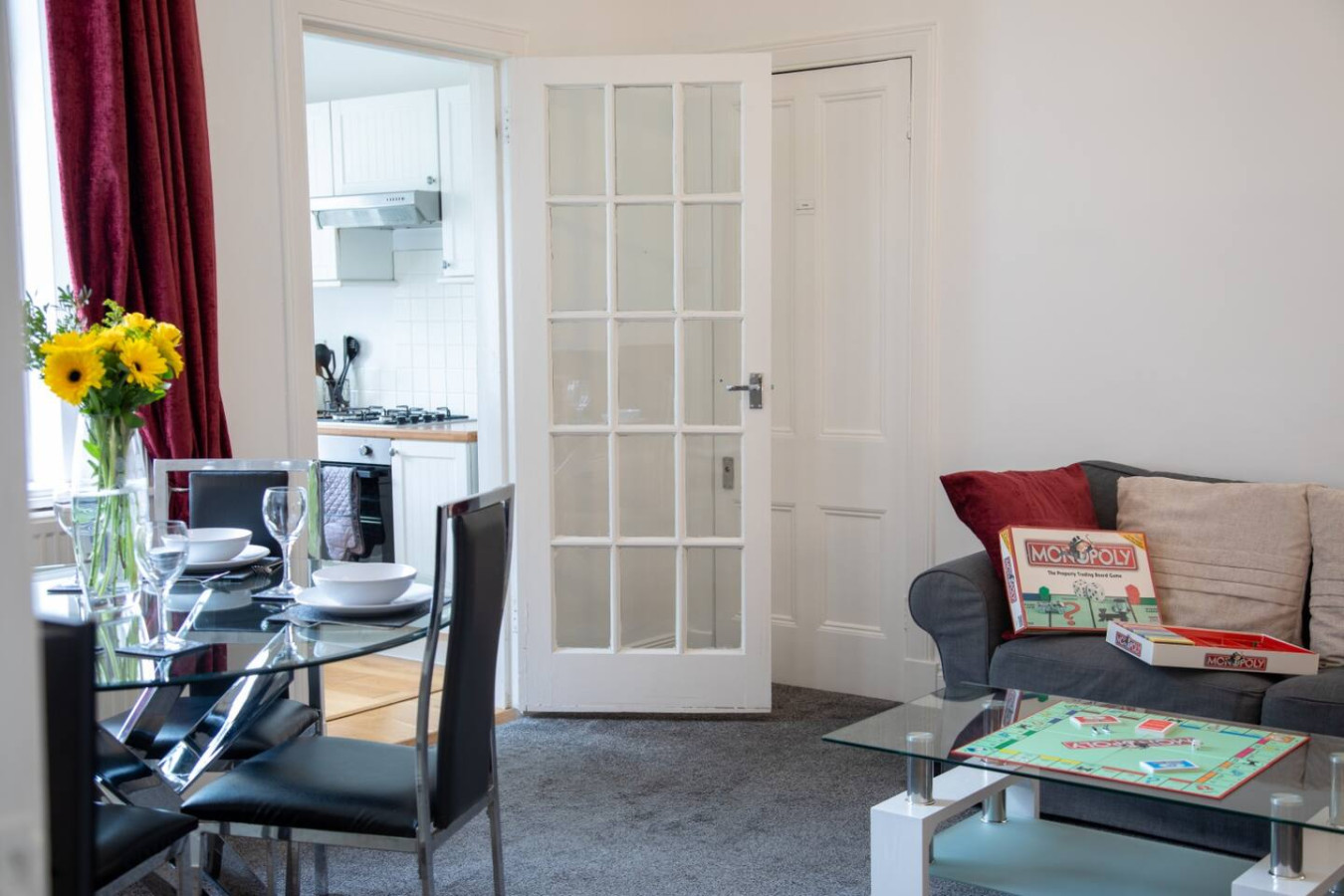 Glebe Street Apartment