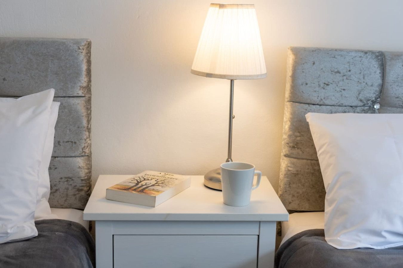 Glebe Street Apartment