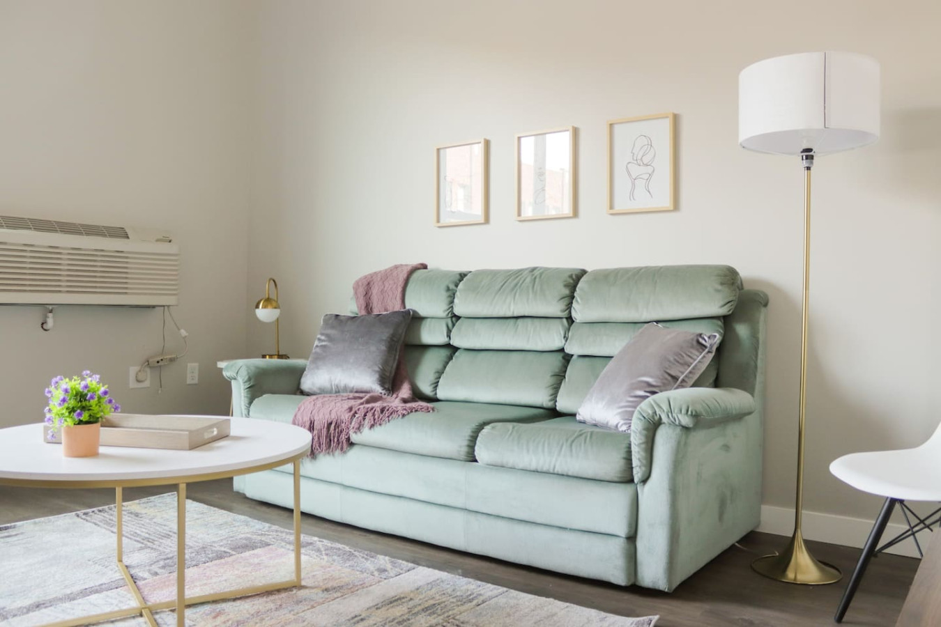 Sleepover | Chic 1bd/1ba - Downtown Des Moines - Des Moines, IA