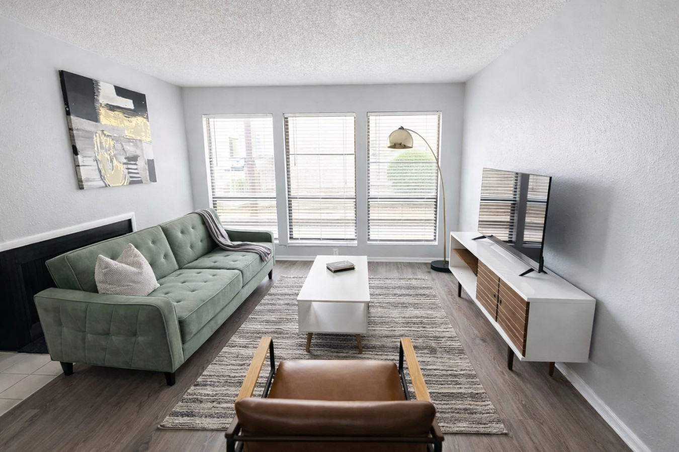 Sleepover | Alluring 1bd/1ba + Gym - Wichita - Wichita, KS