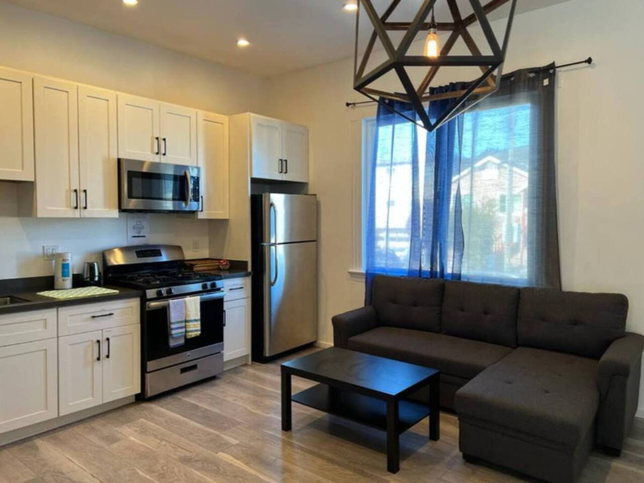 Affordable Room Near Genentech &SFO D Monthly Stay photo 5
