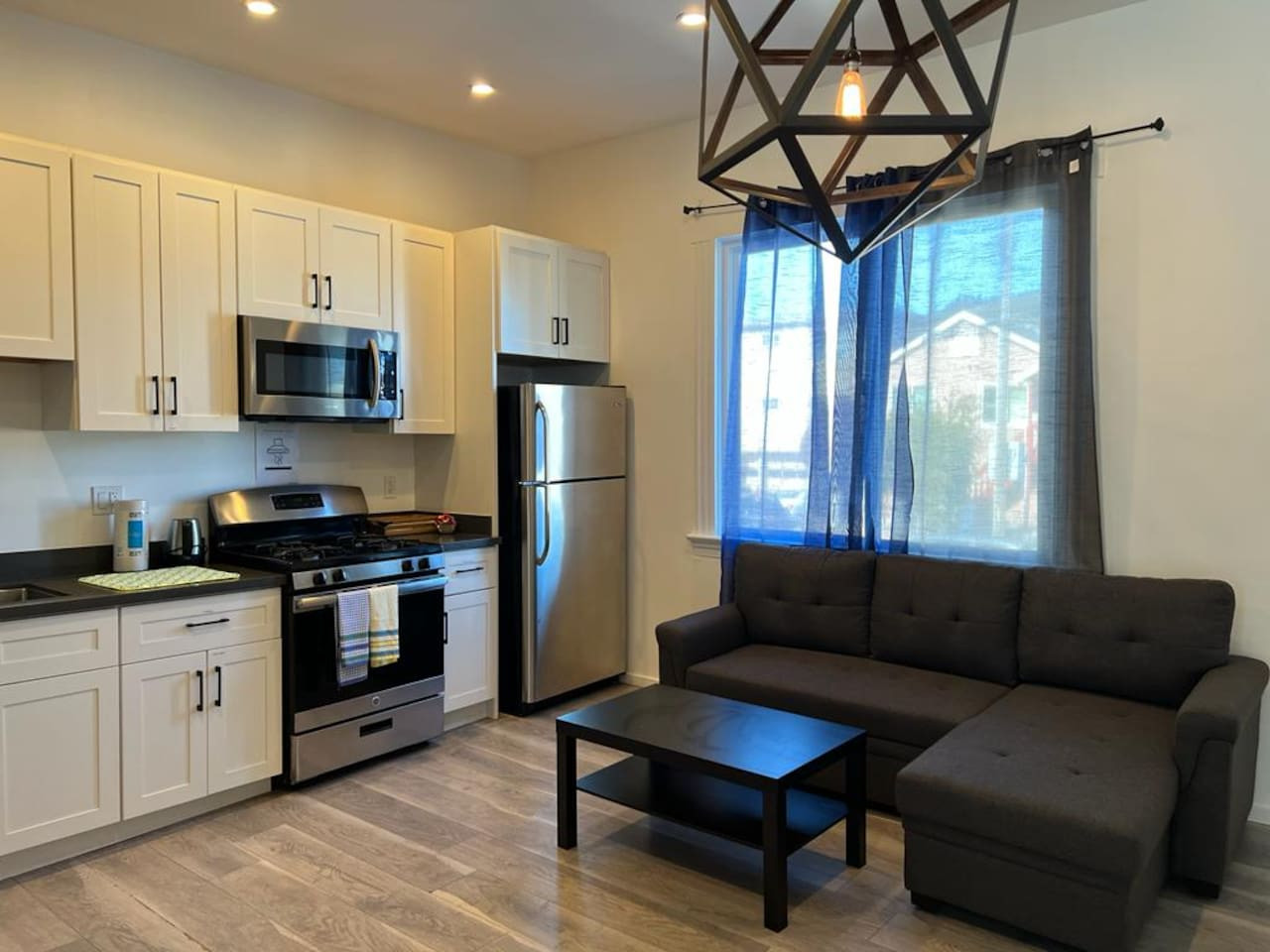 Affordable Room Near Genentech &SFO F Monthly Stay photo 5