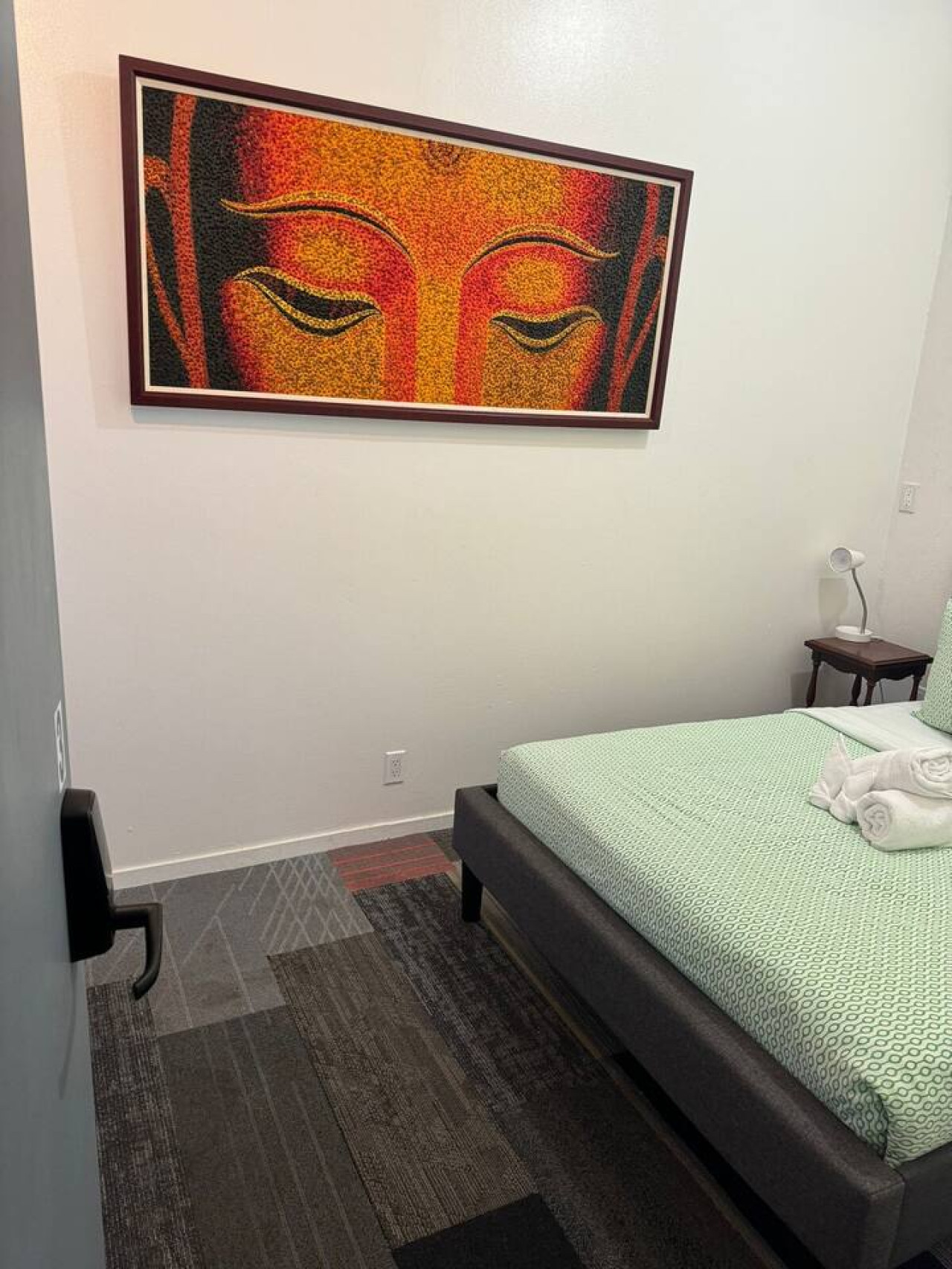 Budget Private Room Near Genentech3 – Monthly Stay photo 7
