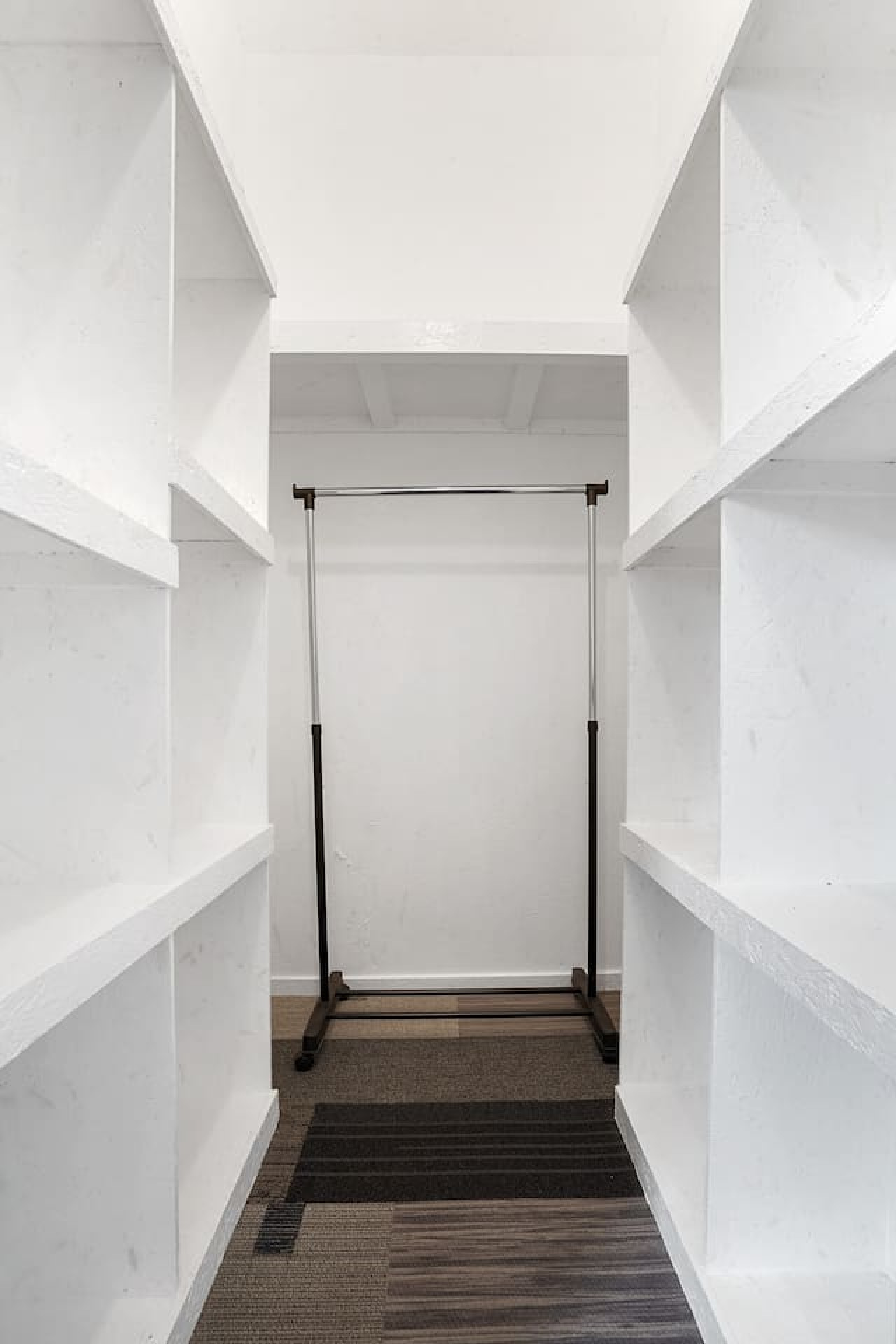 Budget Private Room Near Genentech2 – Monthly Stay photo 10