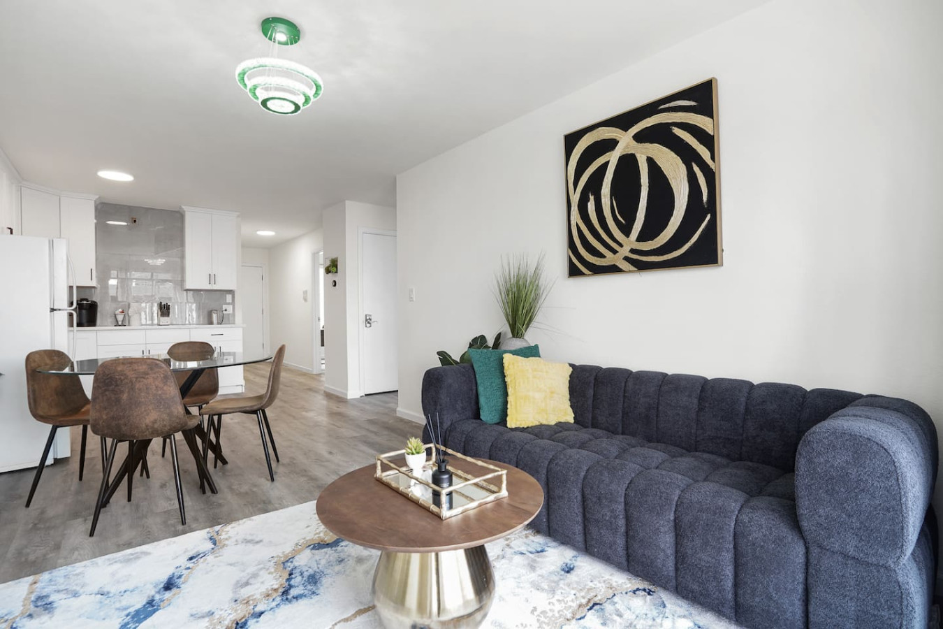 Cozy and convenient 2BR with 1 Bath photo 5