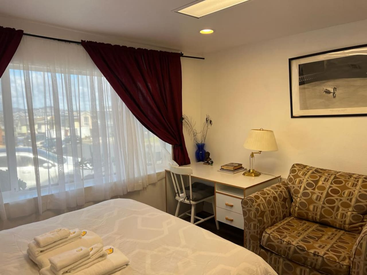 Affordable PrivateRoom ShareBath near Kaiser SFO E photo 7