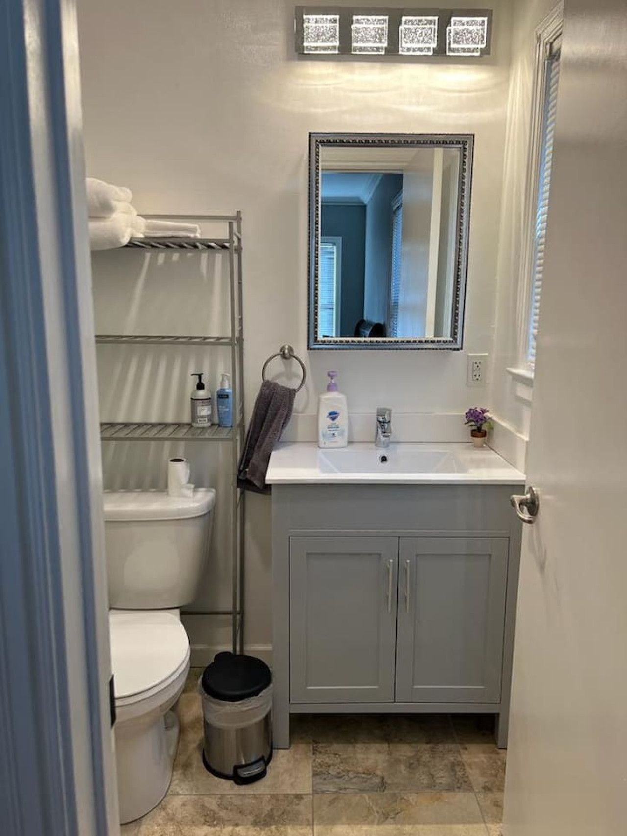 Private Suite & Bath w/ Shared Kitchen in SSF (ML) photo 12