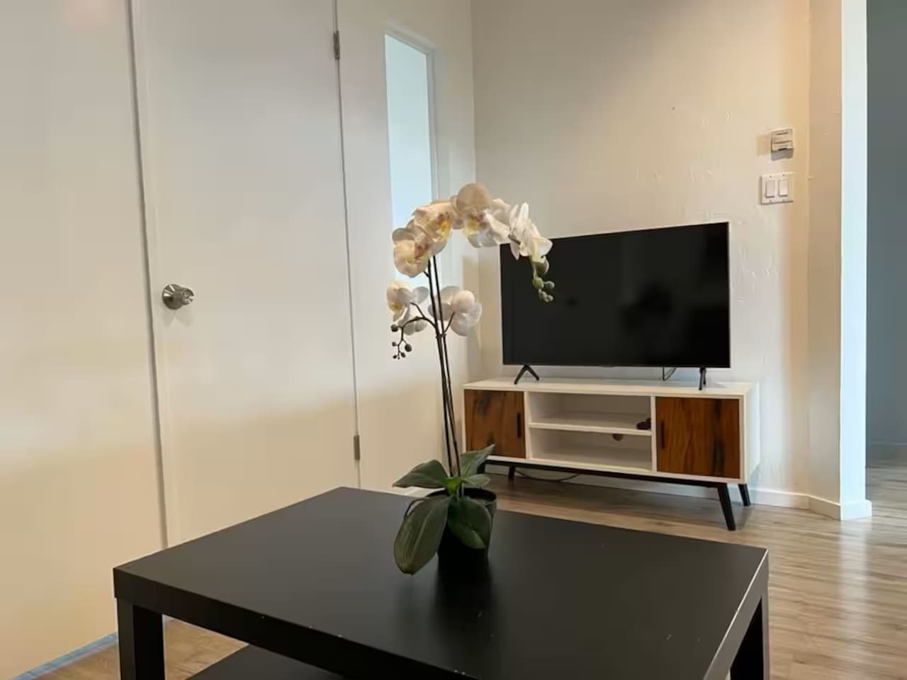 Cozy 2BR 1Bath apartment close to Bart Station 3 photo 1