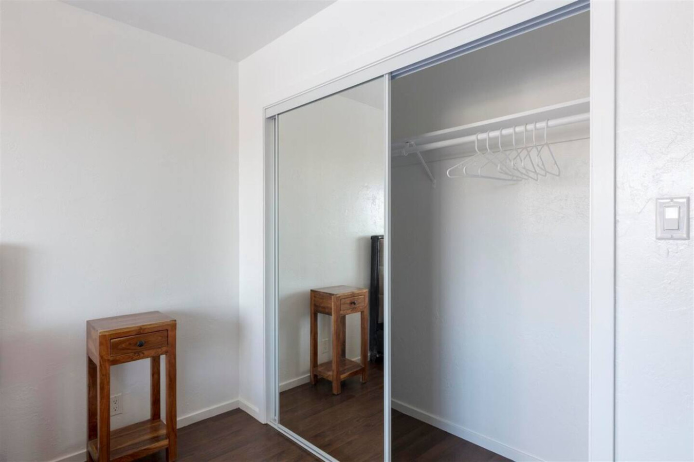 Cozy apartment close to Bart Station 1 photo 8