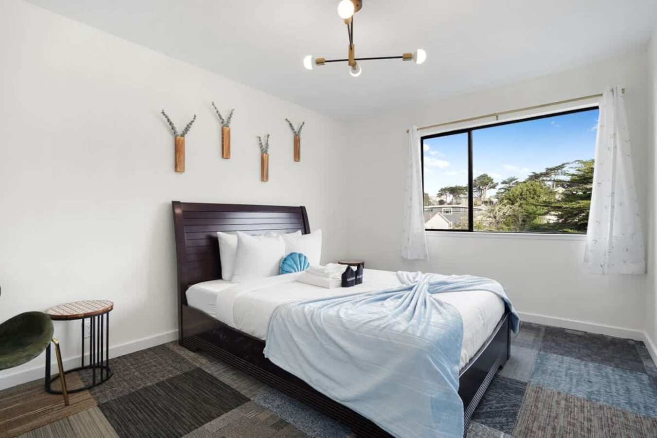Spacious 5-BR, 2-Bath Home Near Genentech & Kaiser photo 6
