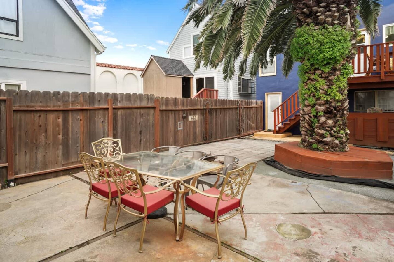 Ocean Peek & Palm Patio Escape photo 30