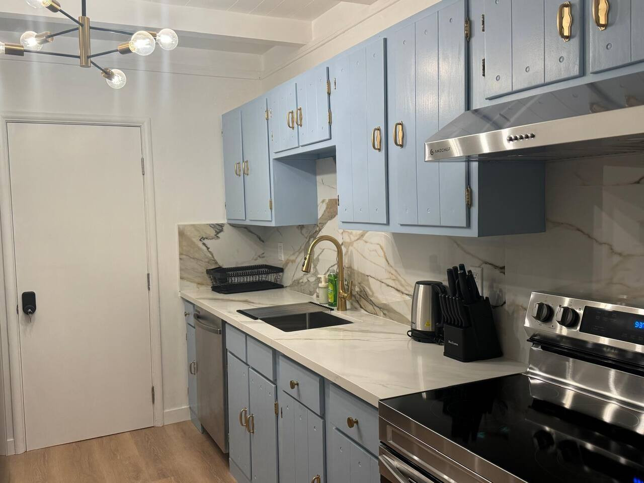 Freshly Remodeled Pacifica Home near SF photo 5