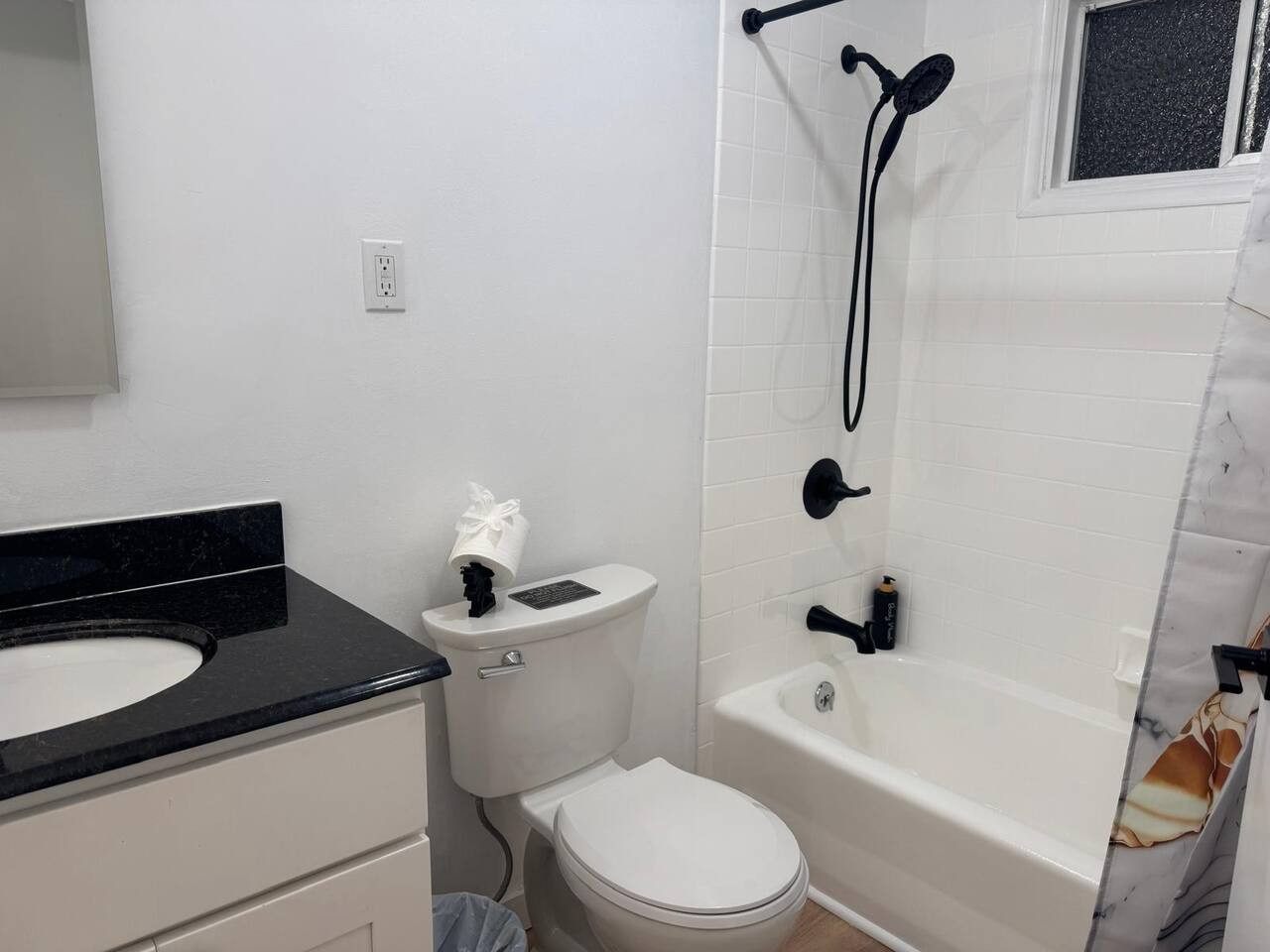 Freshly Remodeled Pacifica Home near SF photo 4