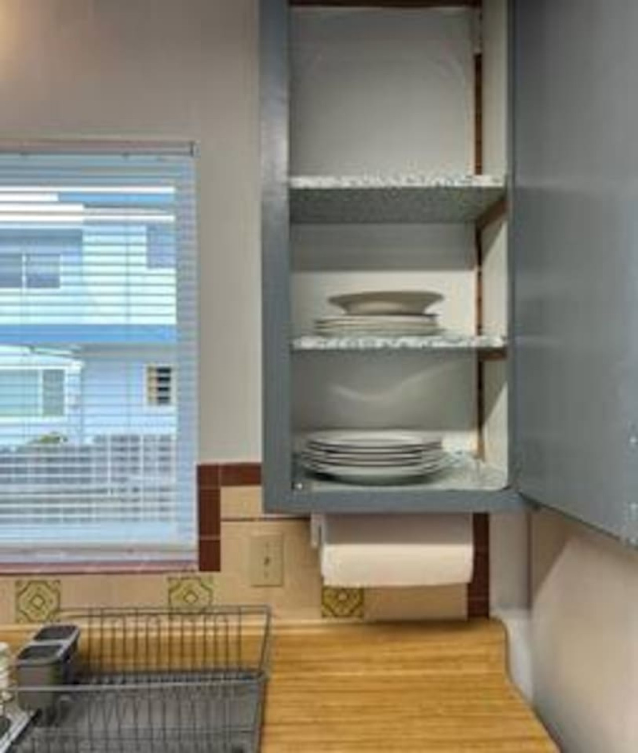 New 2BR w/Free Parking & Laundry photo 26
