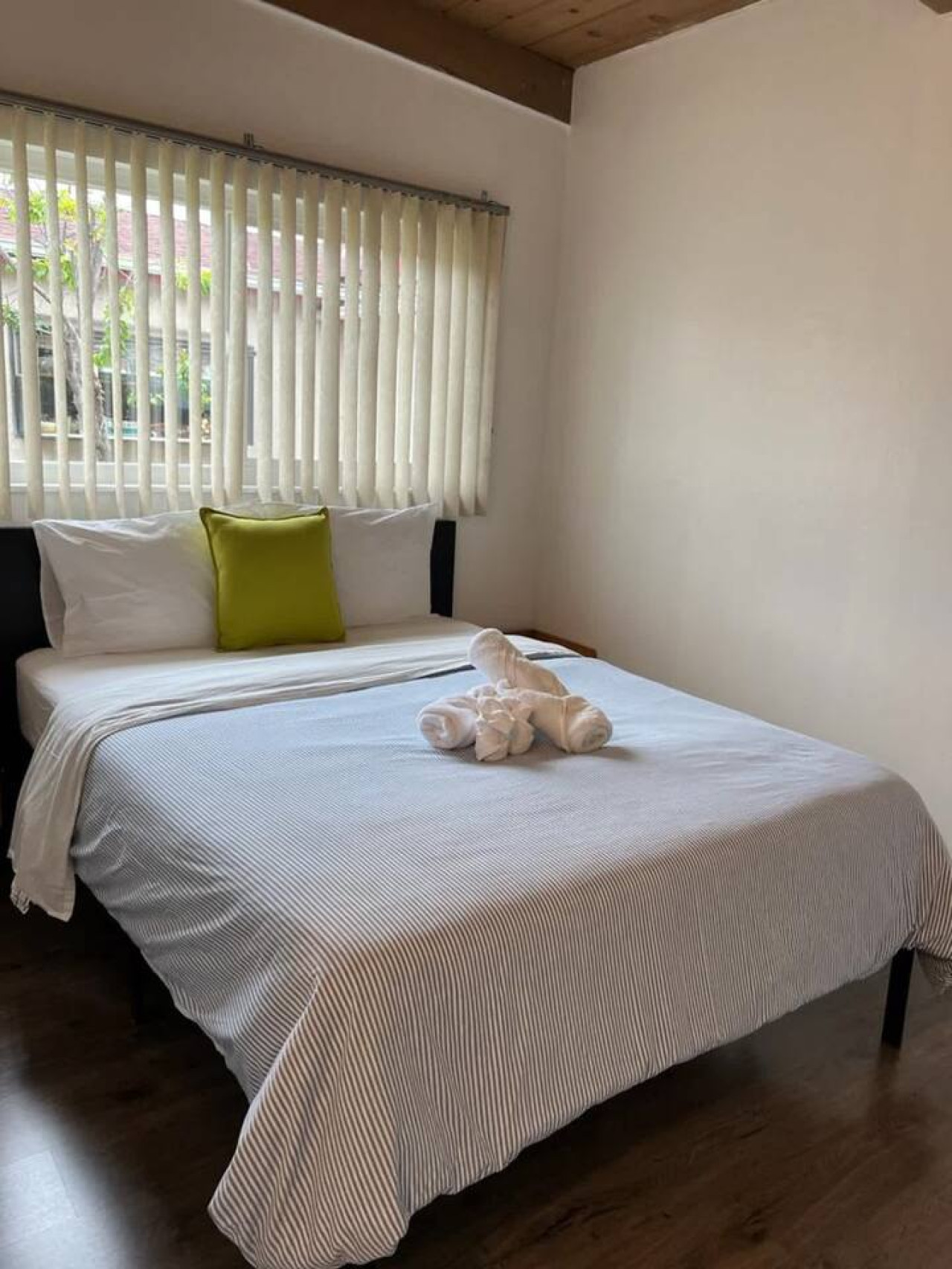 New 2BR w/Free Parking & Laundry photo 29
