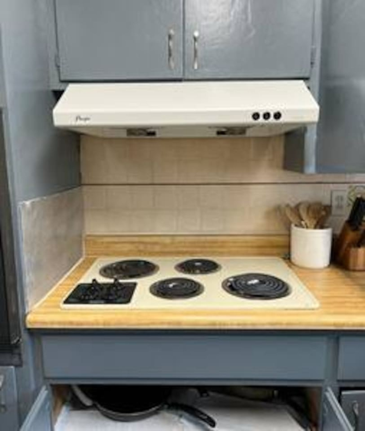 New 2BR w/Free Parking & Laundry photo 18