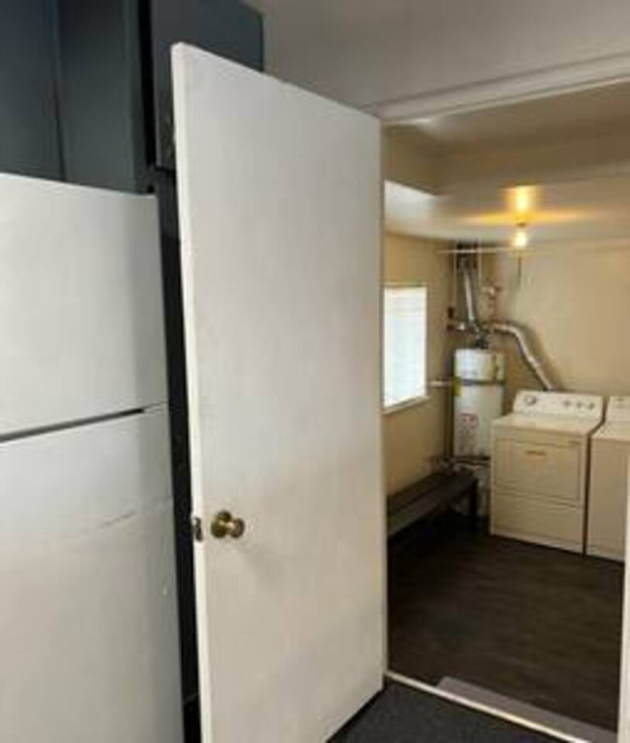 New 2BR w/Free Parking & Laundry photo 8