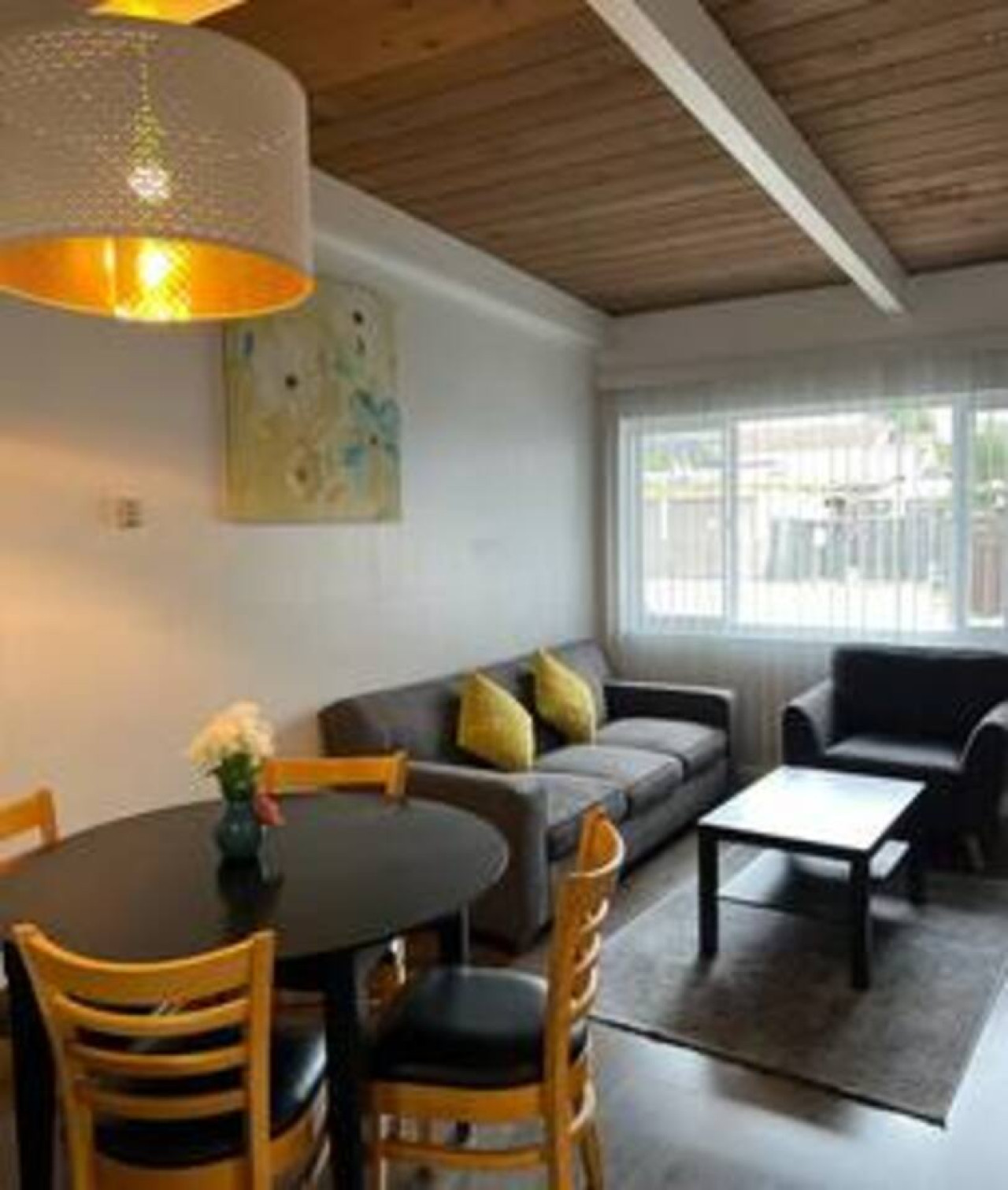 New 2BR w/Free Parking & Laundry photo 22