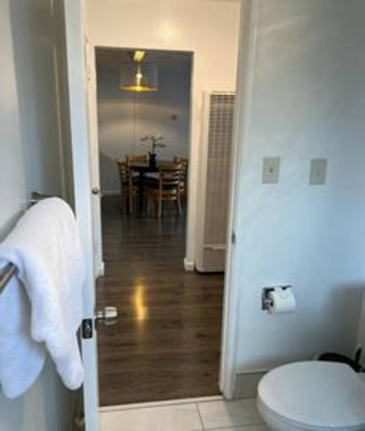New 2BR w/Free Parking & Laundry photo 5