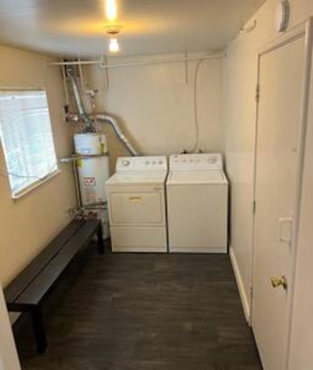 New 2BR w/Free Parking & Laundry photo 21