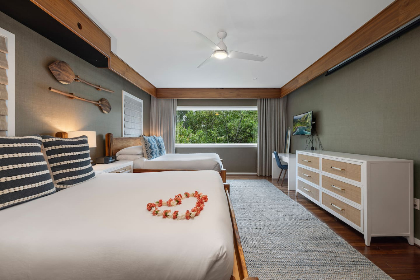 Presidential Suite • Turtle Bay Oceanfront Villa thumbnail 15