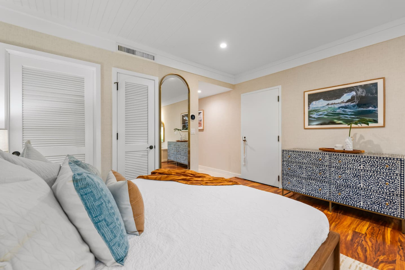 Honeymoon Suite – 120 thumbnail 22
