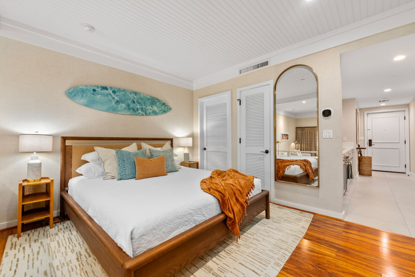 Honeymoon Suite – 120 thumbnail 4