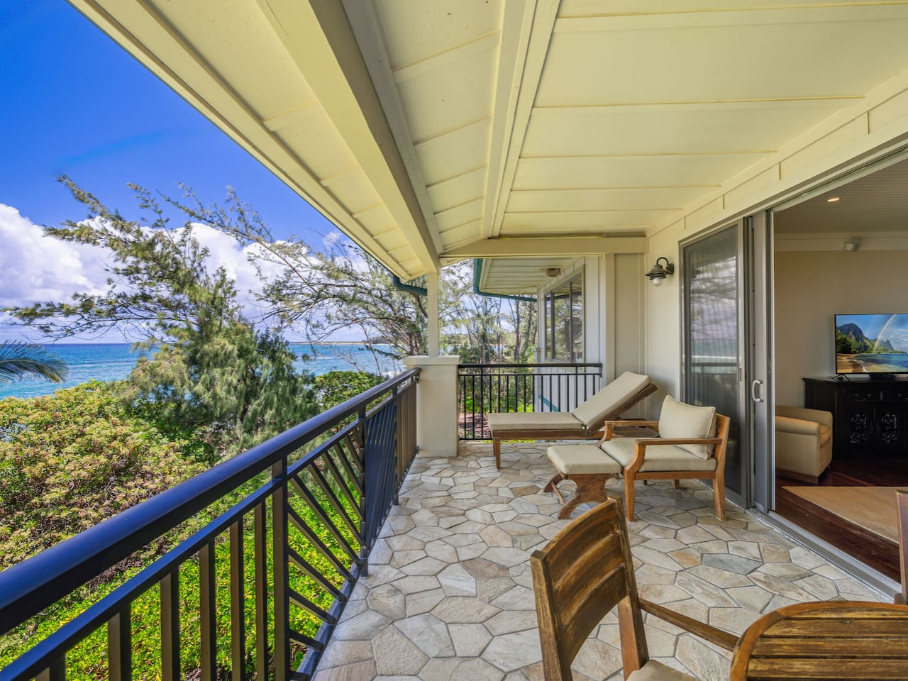 The Penthouse Villa thumbnail 32