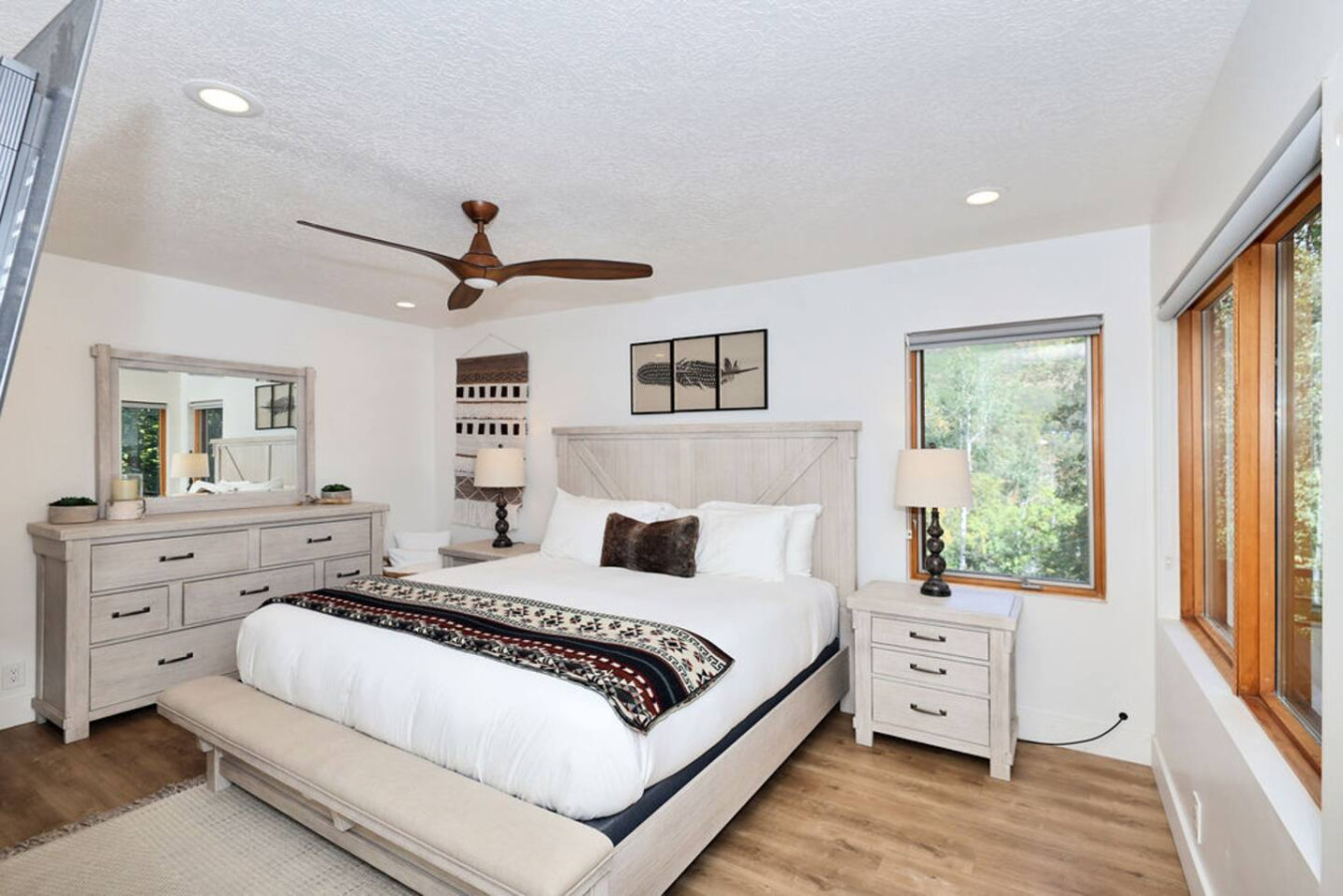 5BR Family Cabin near Sundance Resort 20% Off 3