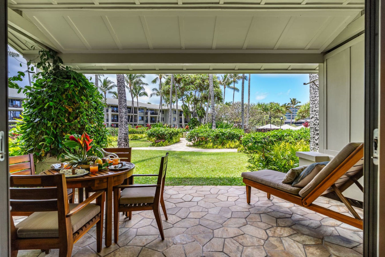 2 Villas in 1 | Oceanfront 3BR+Studio for 12 thumbnail 6
