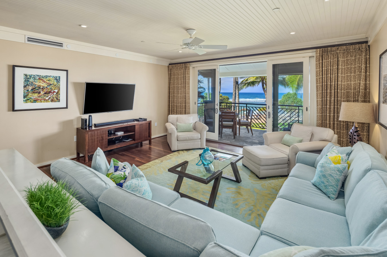 The View Villa thumbnail 15