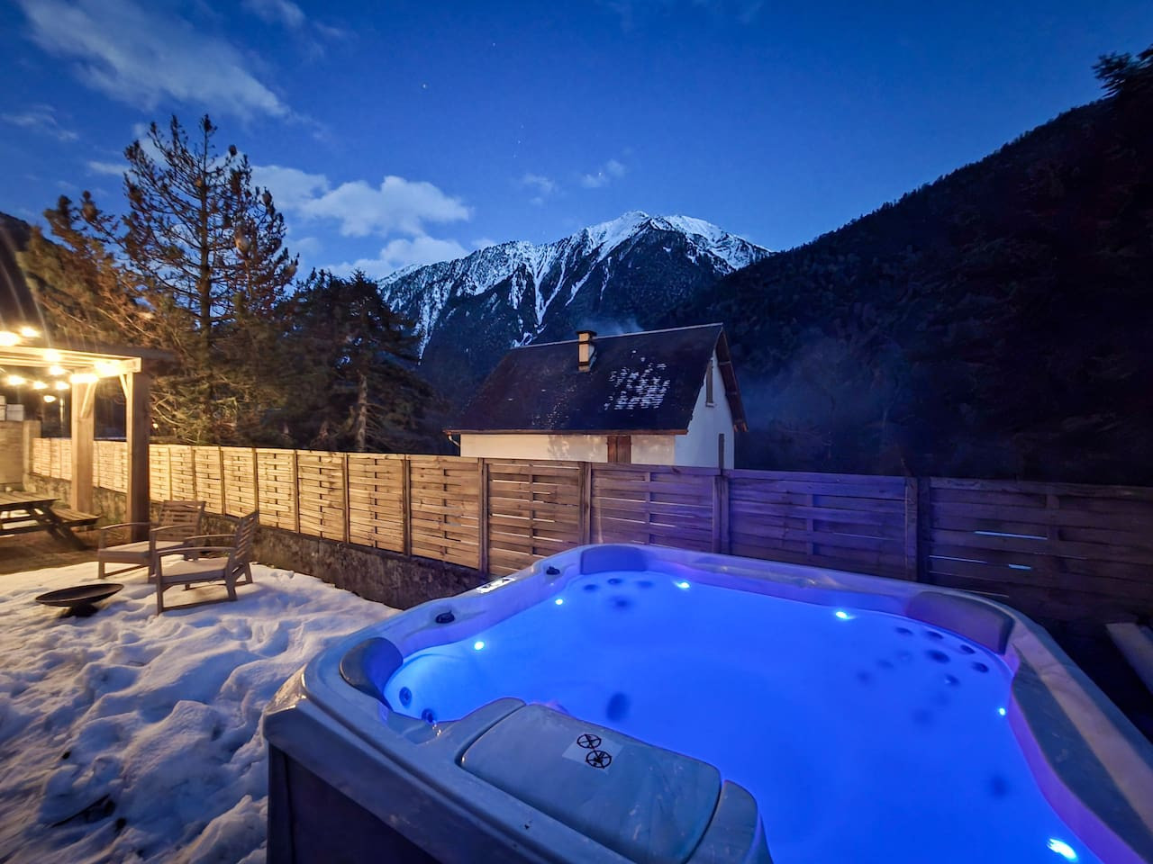 Feuilles des Cimes | Jacuzzi & Sauna – Le Sylvestre