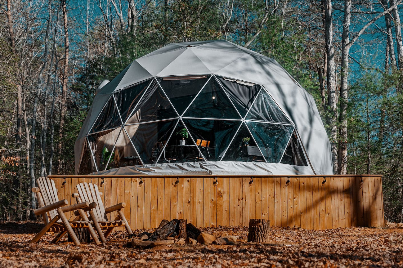 The Glass Globe with Hot Tub Bungalow Star Gazing
