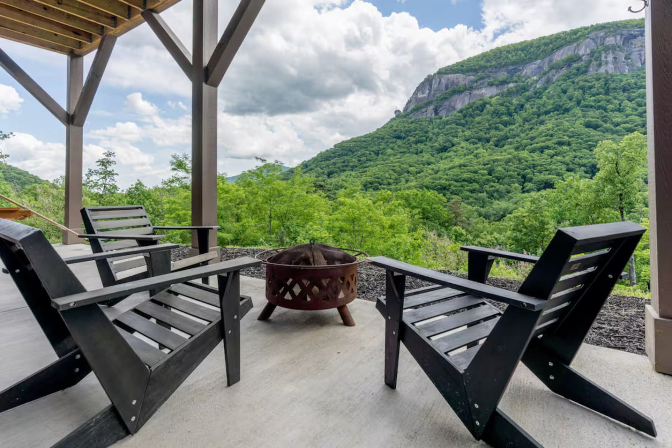 Cottage at Chimney Rock