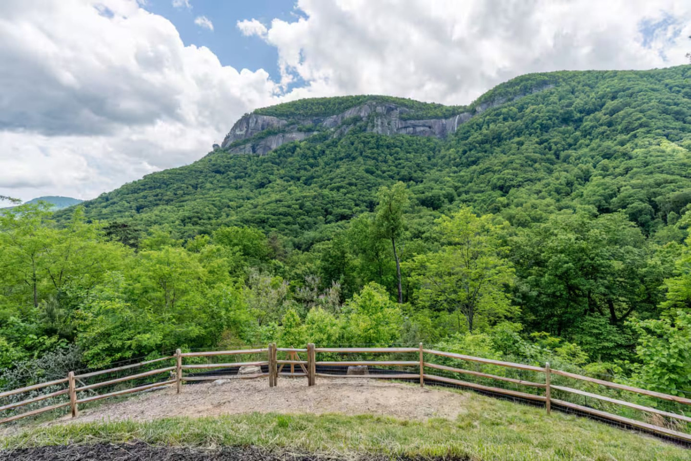 Cottage at Chimney Rock