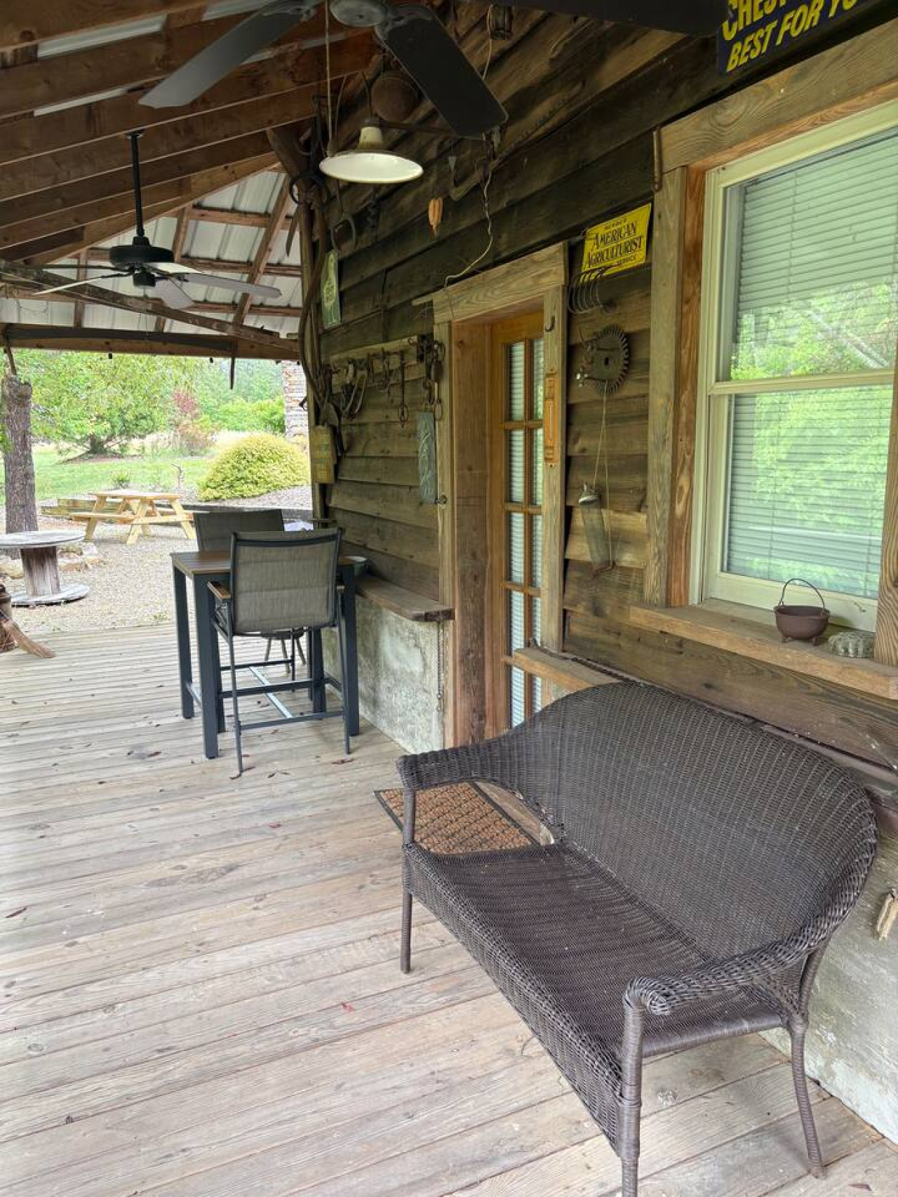 Cabin at Tobaccoville
