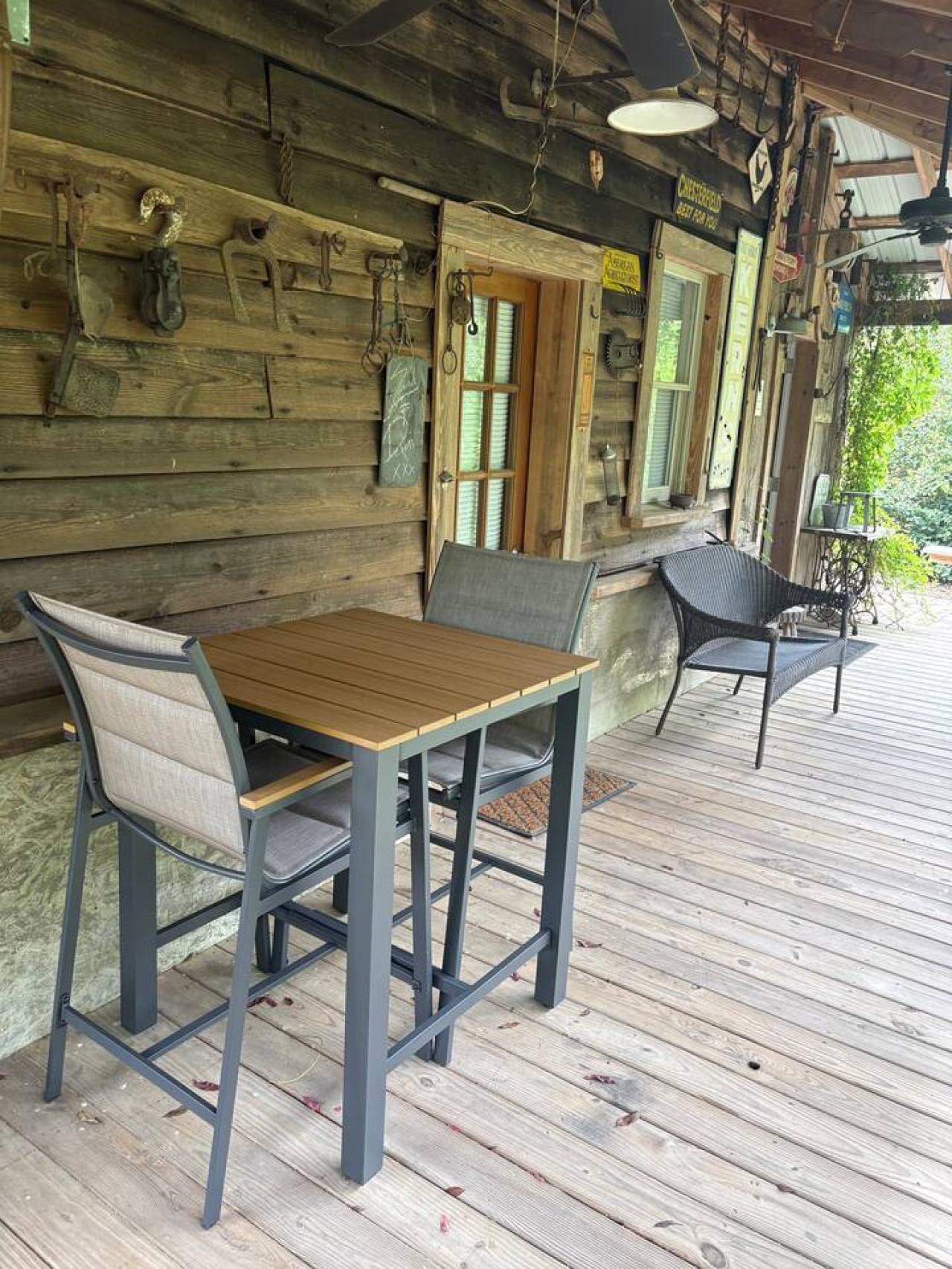 Cabin at Tobaccoville