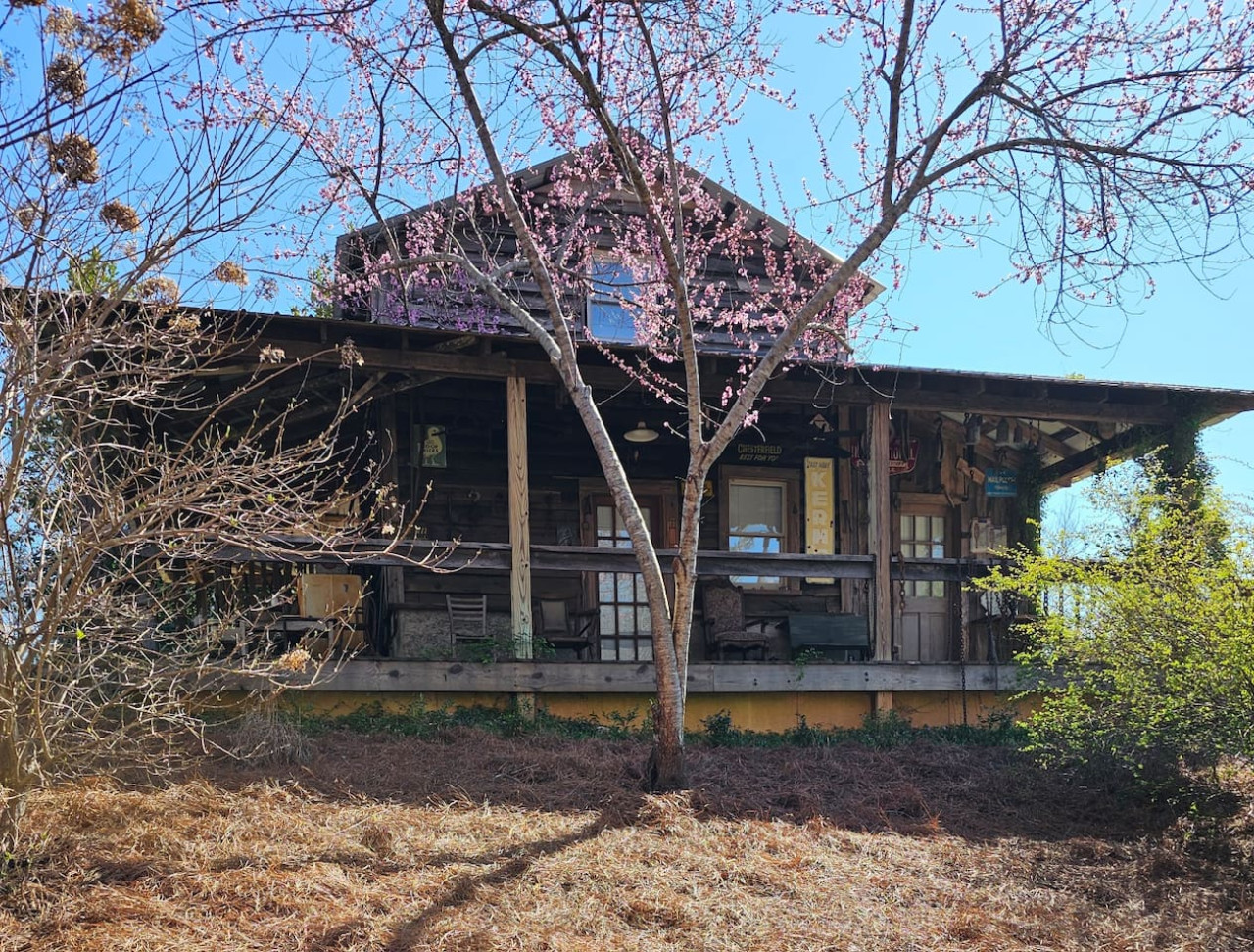 Cabin at Tobaccoville