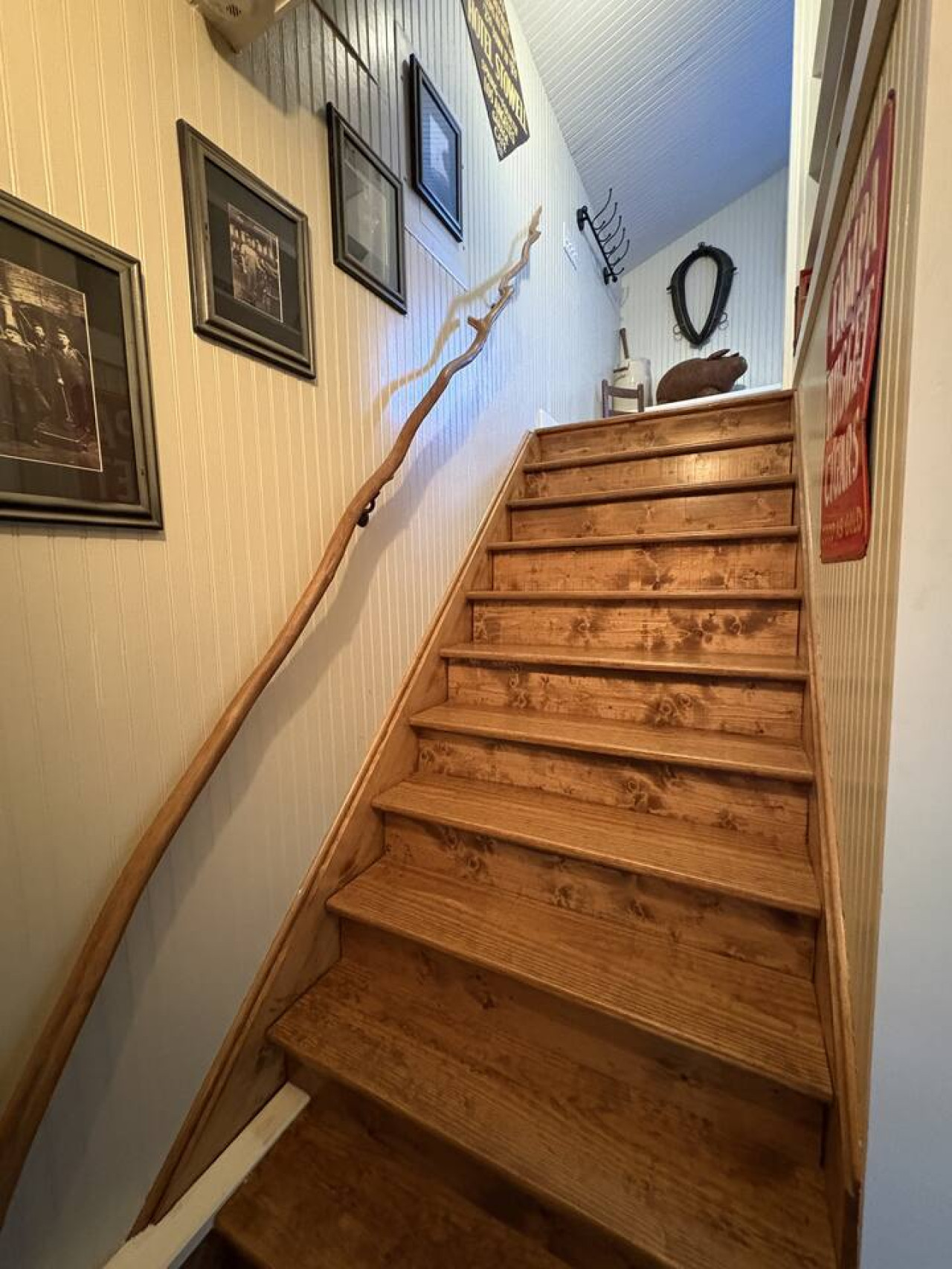 stairway up to bedroom