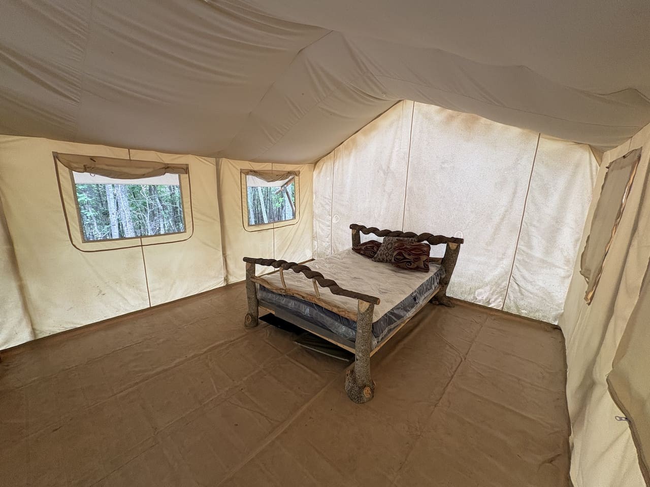 Off-Grid Glamping at Lenoir — Site 1