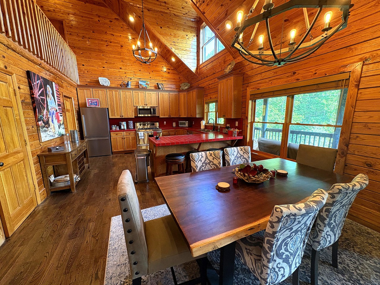 Kitchen dining