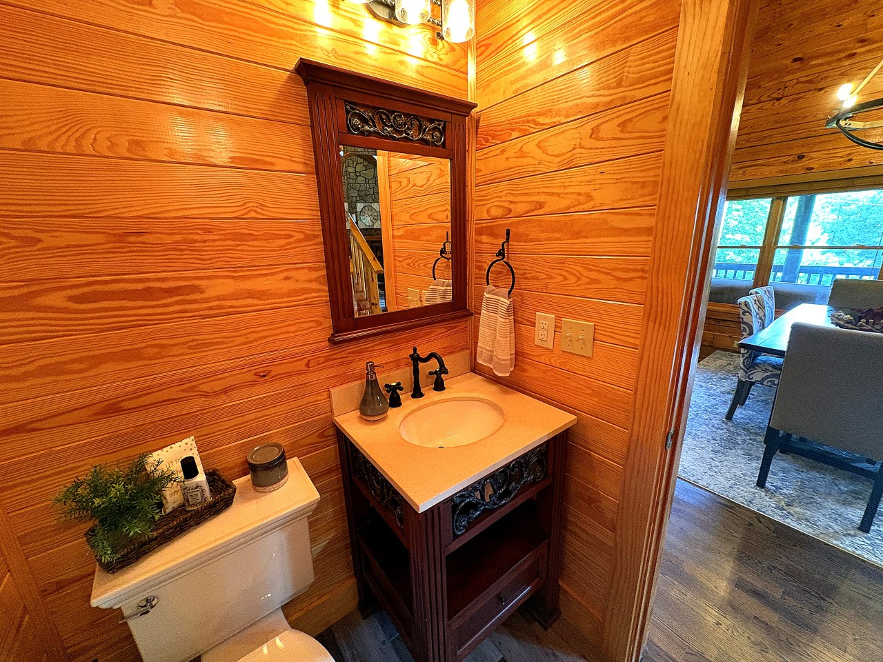 Powder room