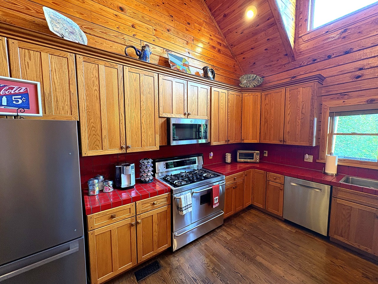 Kitchen straight on