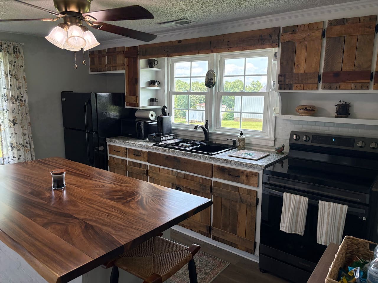 Cottage at Elkin