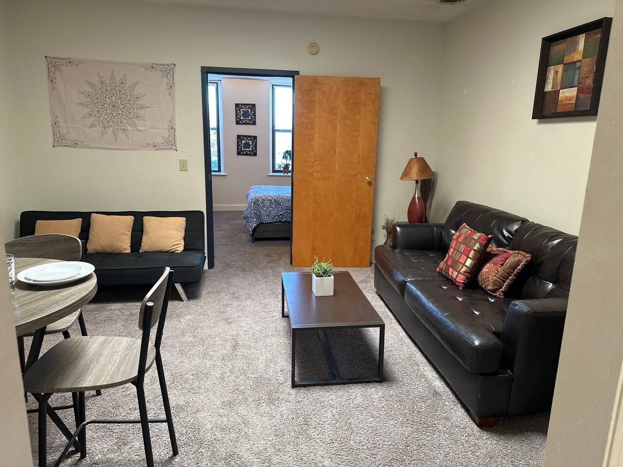 Lounge Getaway at 610 S Elm