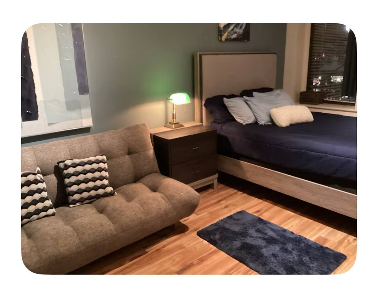 Two-Bedroom Flat at 610 S Elm