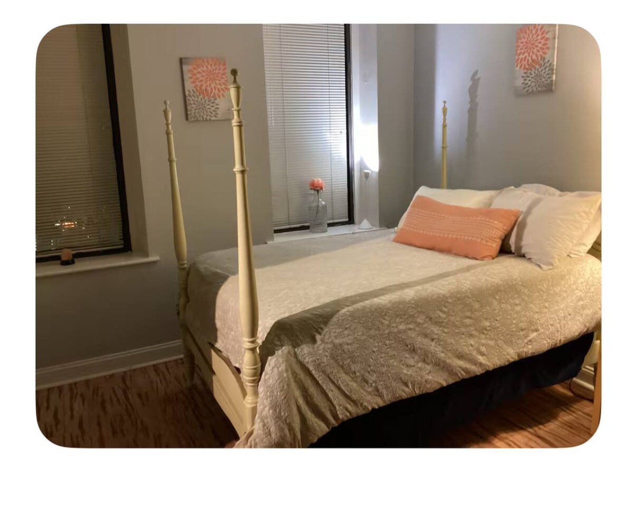 Two-Bedroom Flat at 610 S Elm