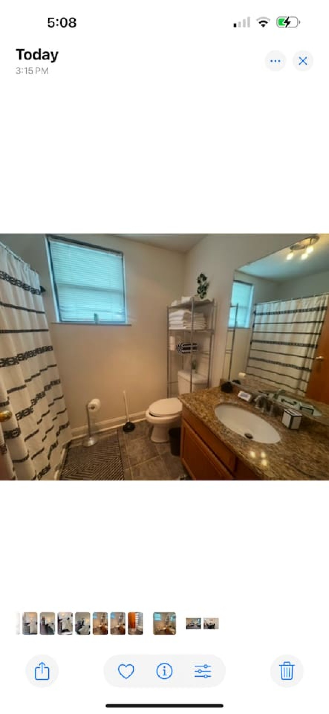 King Bed Flat at 610 S Elm